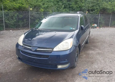 2004 Toyota Sienna Xle Limited from USA, damaged, VIN 5TDBA22C74S001710